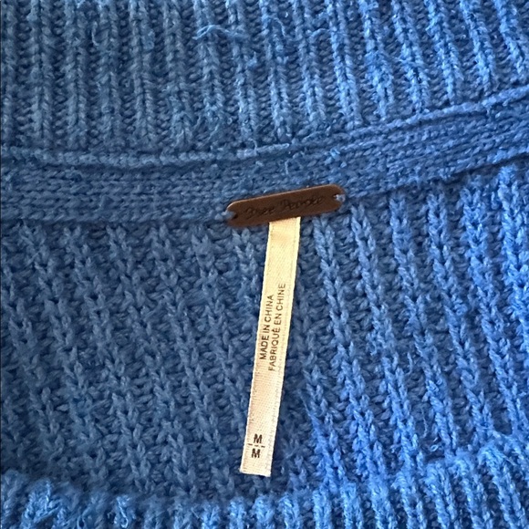 Free People Vibrant Blue V-Neck Sweater - Picture 4 of 5